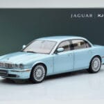 Jaguar XJ6 X350 Seafrost Γαλάζιο Almost Real 1:18 - image 11 of 11