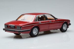 Jaguar XJ6 XJ40 Flamenco Κόκκινο Almost Real 1:18 810541 Μέταλλο - εικόνα 3 από 11