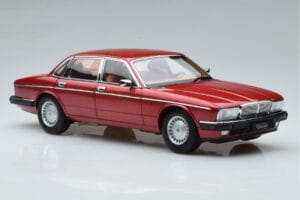 Jaguar XJ6 XJ40 Flamenco Κόκκινο Almost Real 1:18 810541 Μέταλλο - εικόνα 6 από 11
