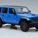 Jeep Wrangler Rubicon 392 Μπλε GT Spirit 1:18 - image 4 of 6