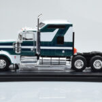 Kenworth W900 Πράσινο Λευκό IXO 1:43 - image 3 of 6
