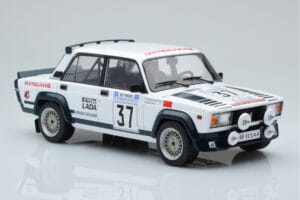 Lada 2105 VFTS #37 H. Ohu Rally Acropolis 1983 IXO 1:18 18RMC145 Μέταλλο - εικόνα 4 από 6