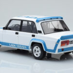 Lada 2105 VFTS Λευκό IXO 1:18 - image 5 of 6