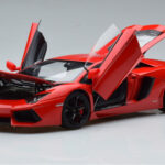 Lamborghini Aventador LP700-4 Andromeda Κόκκινο AUTOart 1:18 - image 2 of 10