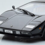 Lamborghini Countach LP5000S Μαύρο AUTOart 1:18 - image 9 of 10
