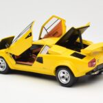 Lamborghini Countach LP 5000 Quattrovalvole Κίτρινο Kyosho 1:18 08320Y - image 5 of 8