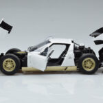 Lamborghini Miura SV Λευκό AUTOart 1:18 - image 4 of 8