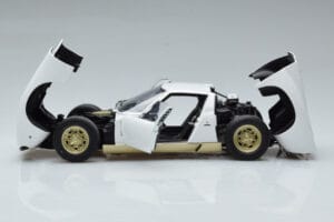 Lamborghini Miura SV Λευκό AUTOart 1:18 74544 Μέταλλο - εικόνα 4 από 8