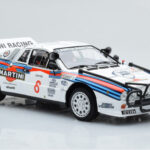 Lancia 037 Martini #8 A. Bettega / M. Perissinot Safari Rally 1985 Kyosho 1:18 - image 6 of 8