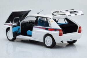 Lancia Delta HF Integrale 6 Λευκό Kyosho 1:18 08344E Μέταλλο - εικόνα 3 από 8