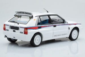 Lancia Delta HF Integrale 6 Λευκό Kyosho 1:18 08344E Μέταλλο - εικόνα 4 από 8