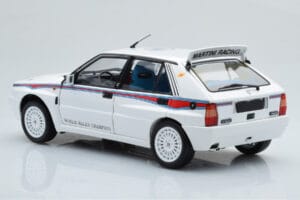 Lancia Delta HF Integrale 6 Λευκό Kyosho 1:18 08344E Μέταλλο - εικόνα 7 από 8