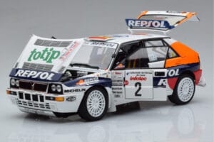 Lancia Delta HF Integrale Evoluzione #2 C. Sainz / L. Moya Tour de Corse 1993 Kyosho 1:18 08348J Μέταλλο - εικόνα 2 από 9