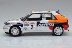 Lancia Delta HF Integrale Evoluzione #2 C. Sainz / L. Moya Tour de Corse 1993 Kyosho 1:18 08348J Μέταλλο - εικόνα 4 από 9