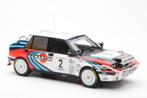 Lancia Delta Integrale 16V #2 M. Biasion / T. Siviero Rally Safari 1990 IXO 1:18 18RMC139A Μέταλλο - εικόνα 4 από 6