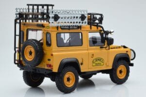 Land Rover Defender 90 Camel Trophy Borneo 1985 Almost Real 1:18 810213 Μέταλλο - εικόνα 3 από 8