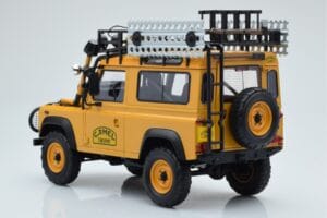 Land Rover Defender 90 Camel Trophy Borneo 1985 Almost Real 1:18 810213 Μέταλλο - εικόνα 7 από 8