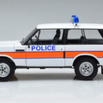Land Rover Range Rover Αστυνομία Almost Real 1:18 - image 4 of 9