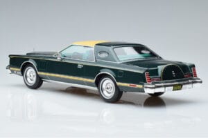 Lincoln Continental Mark V Σκούρο Πράσινο MCG 1:18 MCG18404 Μέταλλο - εικόνα 5 από 6