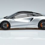 McLaren Artura Ασημί GT Spirit 1:18 GT873 Ρητίνη - image 3 of 6