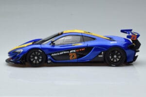 McLaren P1 GTR Μπλε Με Κίτρινες Ρίγες AUTOart 1:18 81542 Σύνθετο - εικόνα 4 από 7