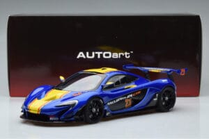 McLaren P1 GTR Μπλε Με Κίτρινες Ρίγες AUTOart 1:18 81542 Σύνθετο - εικόνα 7 από 7