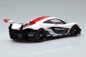 McLaren P1 GTR Γυαλιστερό Λευκό Με Κόκκινες Ρίγες AUTOart 1:18 81541 Σύνθετο - εικόνα 3 από 7
