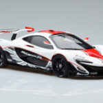 McLaren P1 GTR Γυαλιστερό Λευκό Με Κόκκινες Ρίγες AUTOart 1:18 - image 5 of 7