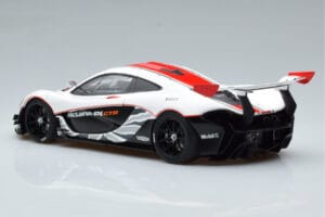 McLaren P1 GTR Γυαλιστερό Λευκό Με Κόκκινες Ρίγες AUTOart 1:18 81541 Σύνθετο - εικόνα 6 από 7