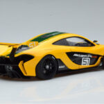 McLaren P1 GTR Κίτρινο Με Πράσινες Ρίγες AUTOart 1:18 - image 3 of 7