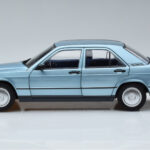 Mercedes 190E W201 Ανοιχτό Μπλε Norev 1:18 - image 4 of 7