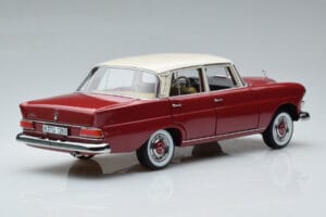 Mercedes 200 W110 Κόκκινο Norev 1:18 183706 Μέταλλο - εικόνα 3 από 7
