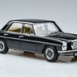 Mercedes 200 W115 Περιορισμένη Έκδοση Norev 1:18 183775 Μέταλλο - image 6 of 8