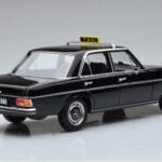 Mercedes 200 W115 Taxi Norev 1:18 183776 Μέταλλο - image 3 of 7