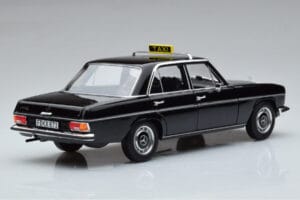 Mercedes 200 W115 Taxi Norev 1:18 183776 Μέταλλο - εικόνα 3 από 7