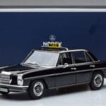 Mercedes 200 W115 Taxi Norev 1:18 183776 Μέταλλο - image 7 of 7