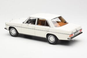 Mercedes 200 W115 Λευκό Norev 1:18 183770 Μέταλλο - εικόνα 7 από 8
