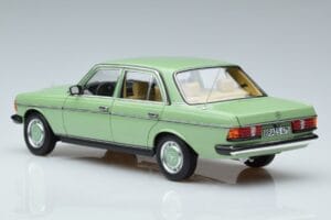 Mercedes 200 W123 Πράσινο Norev 1:18 183796 Μέταλλο - εικόνα 6 από 7