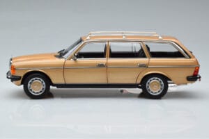 Mercedes 200T S123 Μπεζ Norev 1:18 183738 Μέταλλο - εικόνα 5 από 9