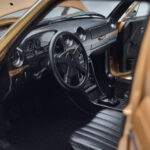 Mercedes 200T S123 Μπεζ Norev 1:18 - image 8 of 9