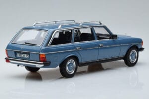 Mercedes 200T S123 Μπλε Norev 1:18 183737 Μέταλλο - εικόνα 3 από 7