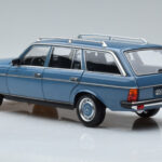Mercedes 200T S123 Μπλε Norev 1:18 - image 6 of 7