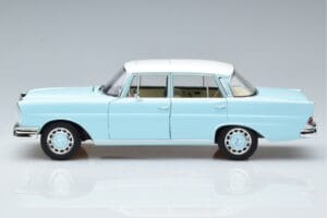 Mercedes 220 S W111 Μπλε Norev 1:18 183920 Μέταλλο - εικόνα 4 από 7