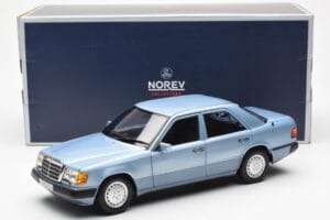 Mercedes 230E W124 Ανοιχτό Μπλε Μεταλλικό Norev 1:18 183945 Μέταλλο - εικόνα 8 από 8