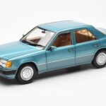 Mercedes 230E W124 Beryl Metallic Έκδοση Αντιπροσώπου Norev 1:18 B66040698