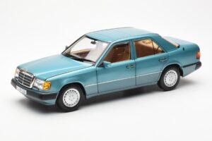 Mercedes 230E W124 Beryl Metallic Έκδοση Αντιπροσώπου Norev 1:18 B66040698