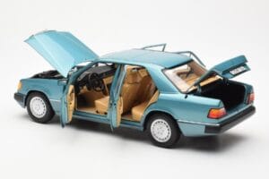 Mercedes 230E W124 Beryl Metallic Έκδοση Αντιπροσώπου Norev 1:18 B66040698 Μέταλλο - εικόνα 5 από 8
