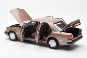 Mercedes 230E W124 Rosewood Metallic Έκδοση Αντιπροσώπου Norev 1:18 B66040697 Μέταλλο - εικόνα 5 από 8