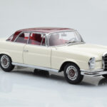 Mercedes 280 SE W108 Λευκό AUTOart 1:18 - image 6 of 8