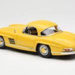 Mercedes 300 SL W198 Roadster Κίτρινο Norev 1:18 B66040669 - image 7 of 8